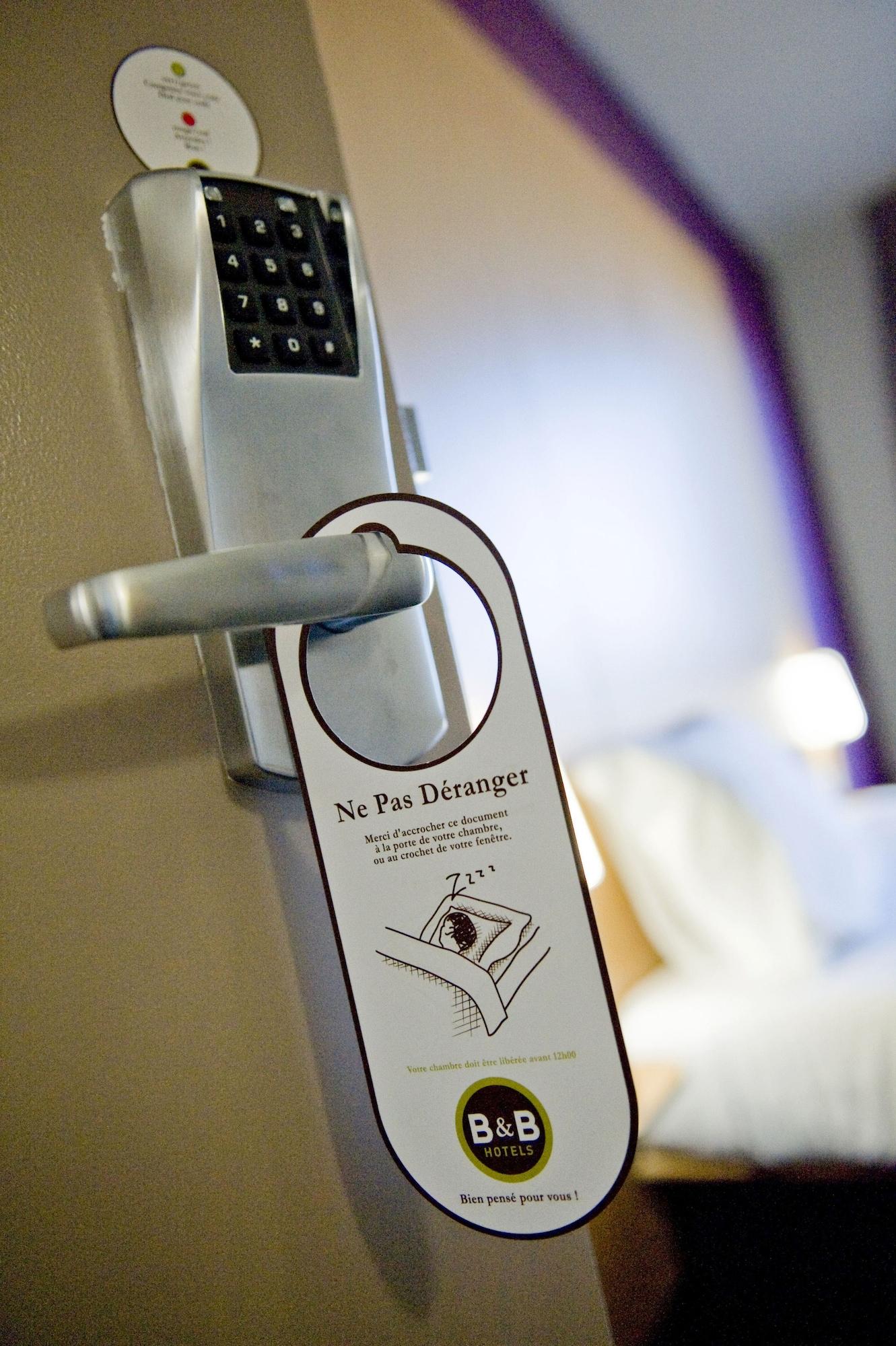 B&B Hotel Lorient Caudan Екстер'єр фото