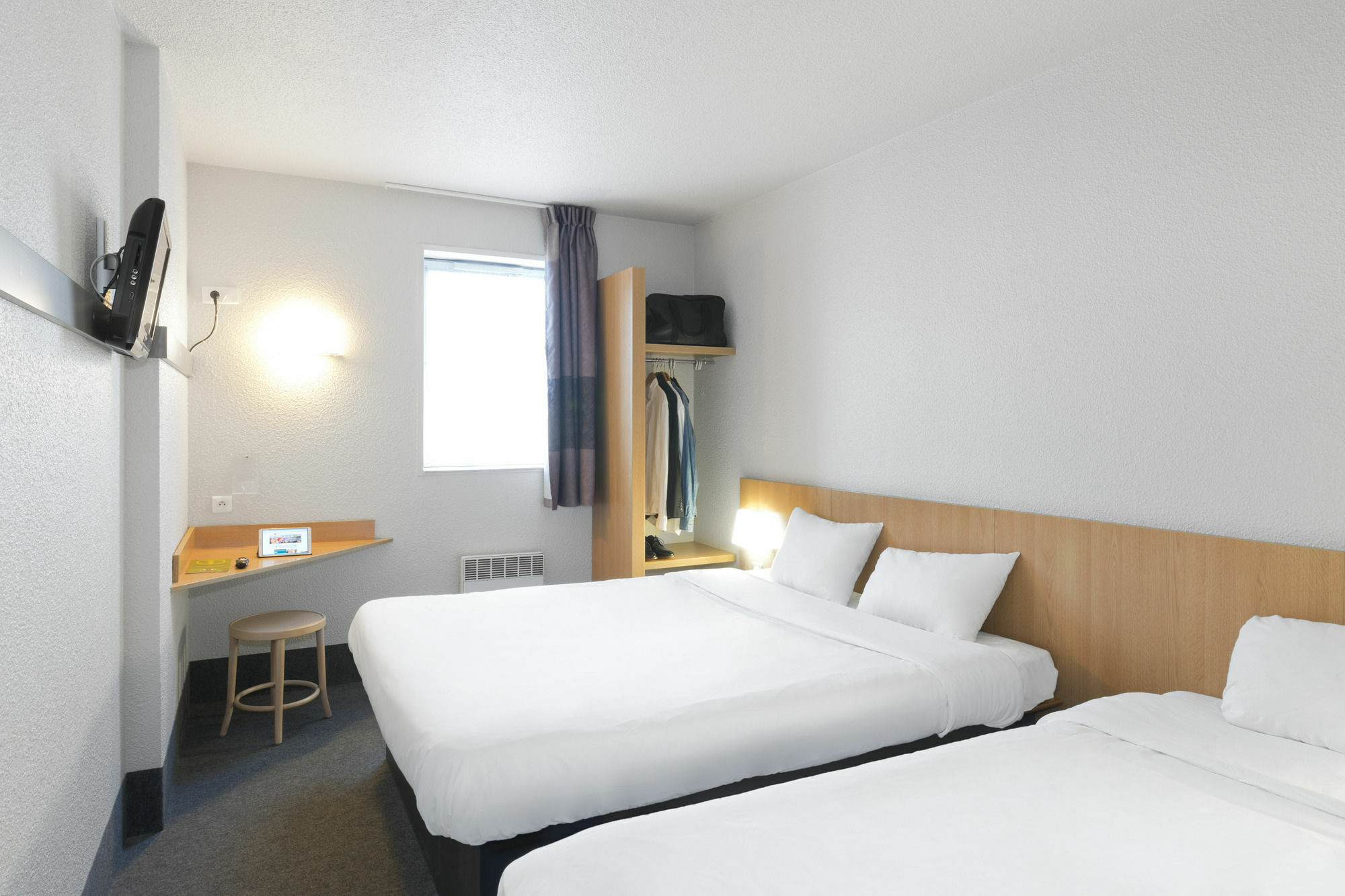 B&B Hotel Lorient Caudan Екстер'єр фото