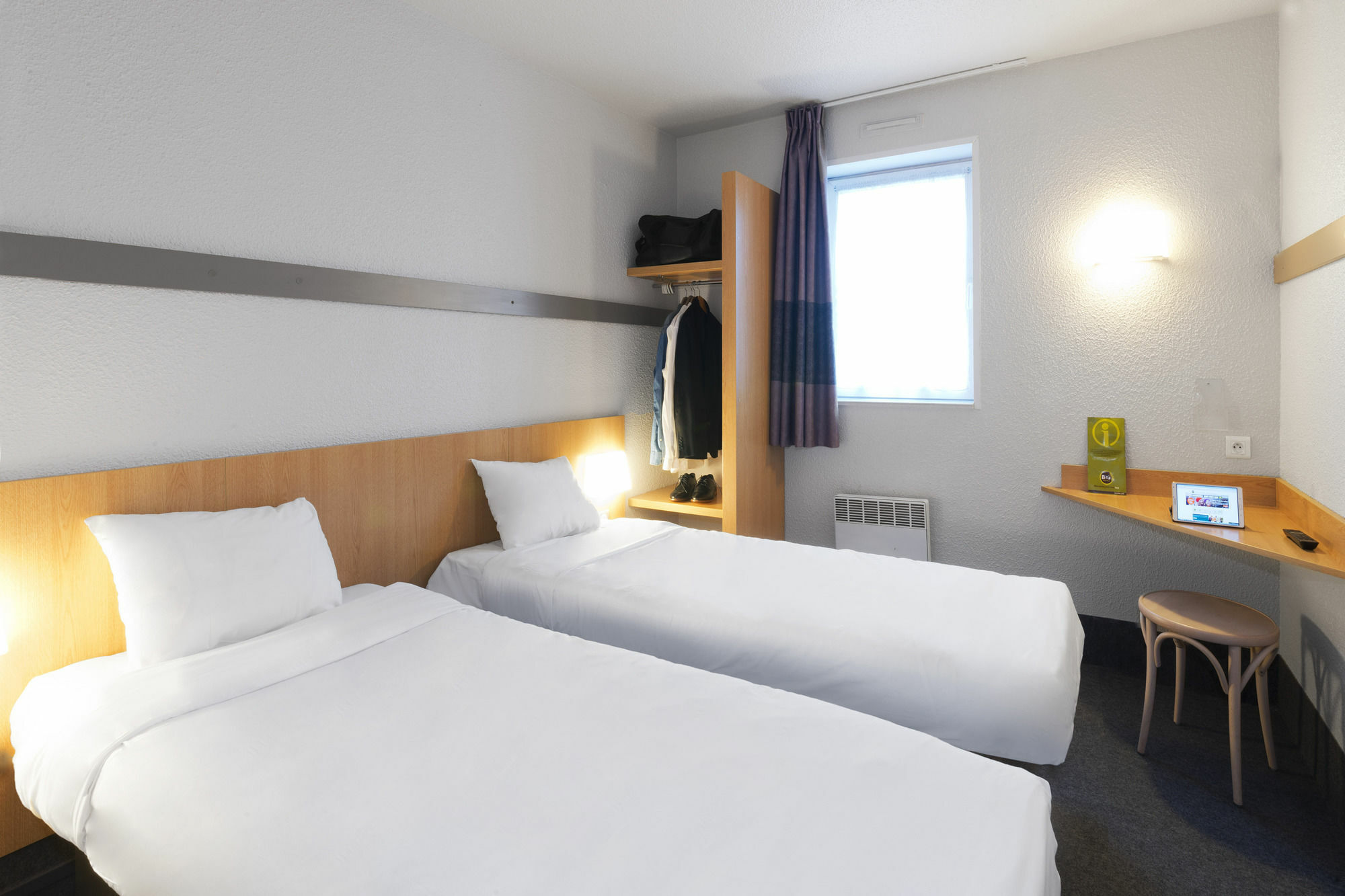 B&B Hotel Lorient Caudan Екстер'єр фото