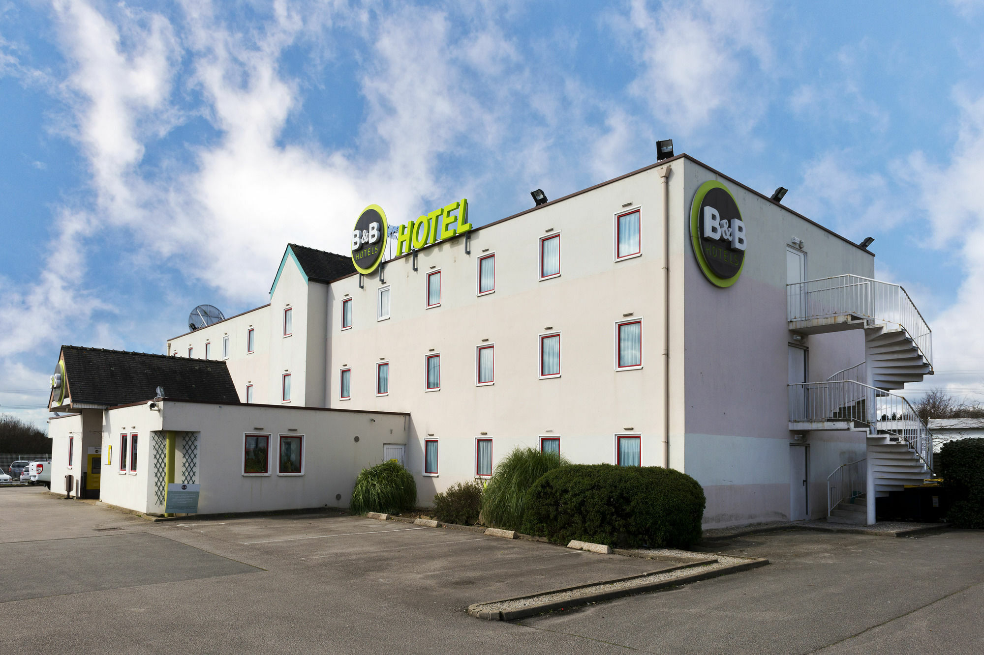 B&B Hotel Lorient Caudan Екстер'єр фото